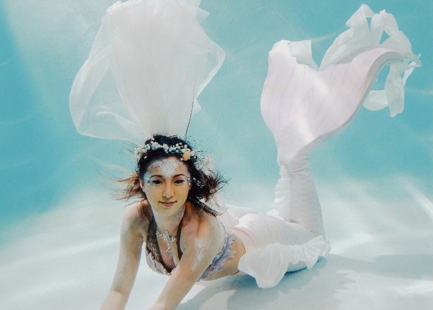 ON.CC 絲打必試　化身人魚留倩影